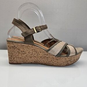 Clarks Platform Wedge Sandals Women 10.5 Olive Green Leather Ankle Strap Cork‎